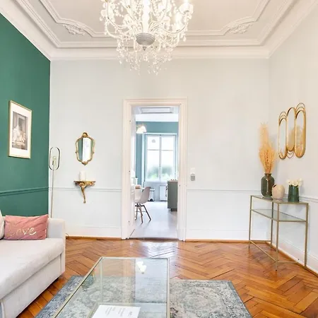 Apartment Suite Deluxe Esprit Royaute - Jacuzzi, Mulhouse Centre