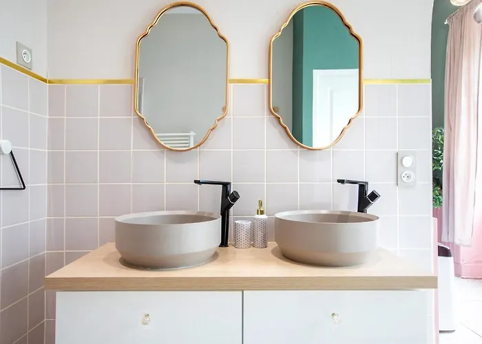 Deluxe Esprit Royaute - Jacuzzi, Centre شقة